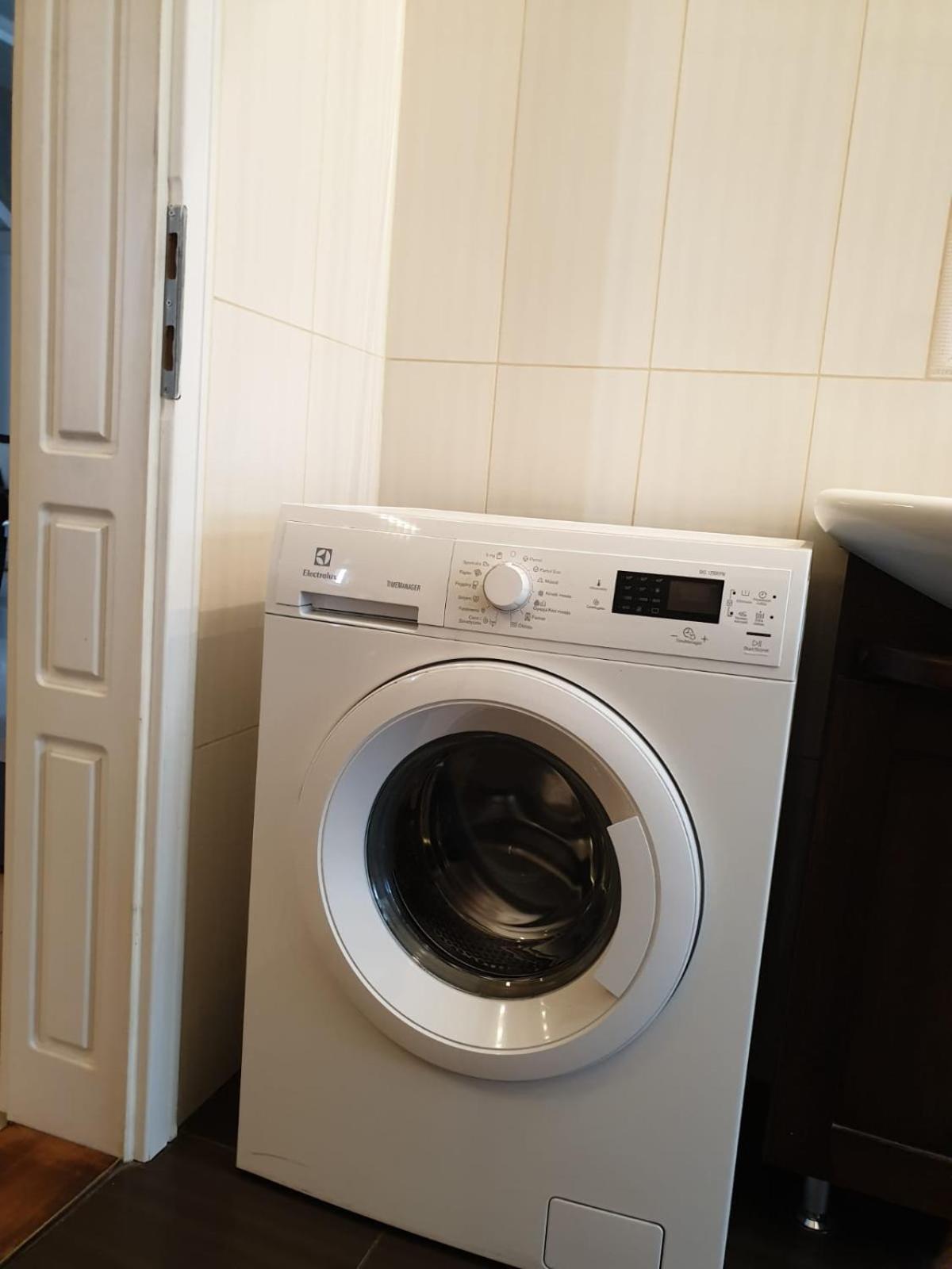Residence Oasis Gyor Luaran gambar