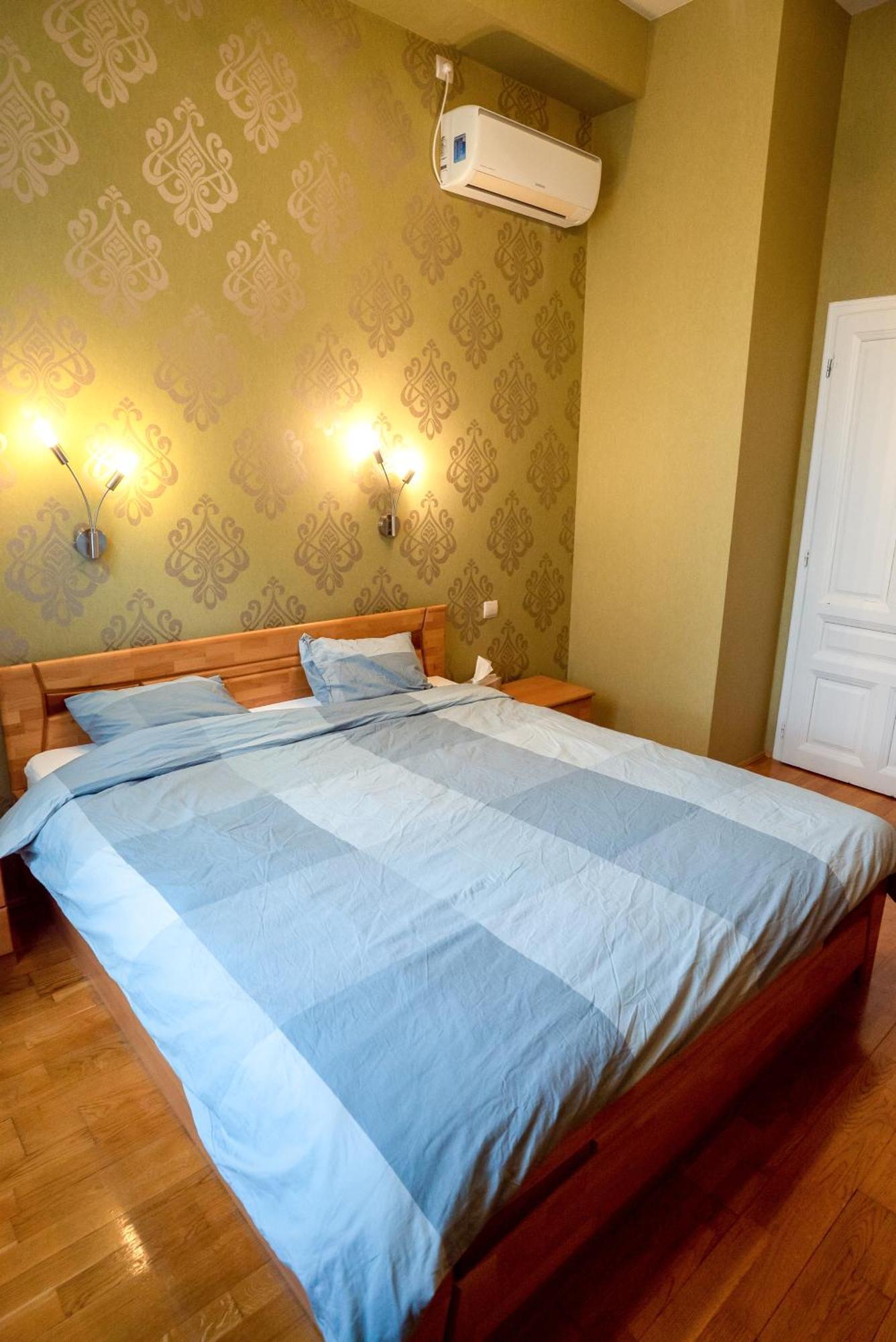Residence Oasis Gyor Luaran gambar